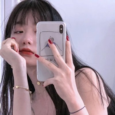 扬眉女导甘比茵
